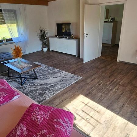 Mara Apartment Neuhaus an der Pegnitz Bagian luar foto
